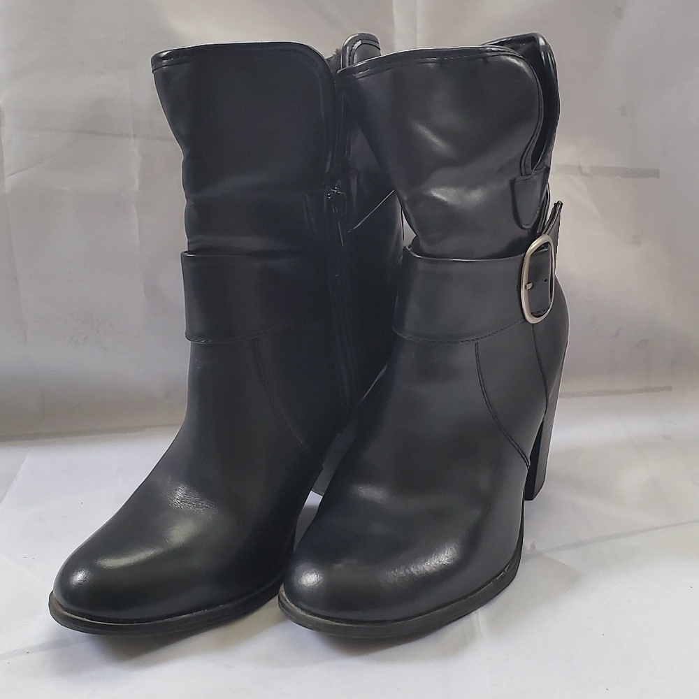 - Croft & Barrow boots